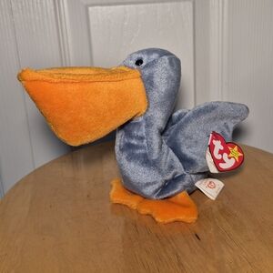 Vintage 1996 Scoop Tge Pelican Ty Beanie Baby Bird Plushie